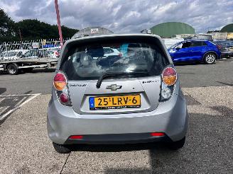 Chevrolet Spark 1.0 16V LT picture 5