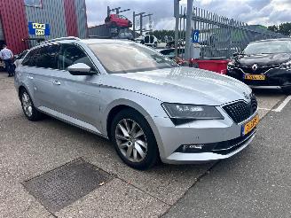 Skoda Superb 2.0 TDI / DSG / picture 3