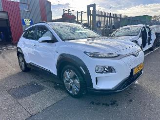 Hyundai Kona EV COMFORT 64 KWH picture 3