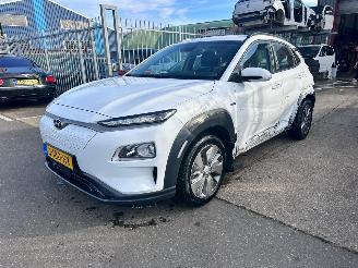 Auto incidentate Hyundai Kona EV COMFORT 64 KWH 2020/8