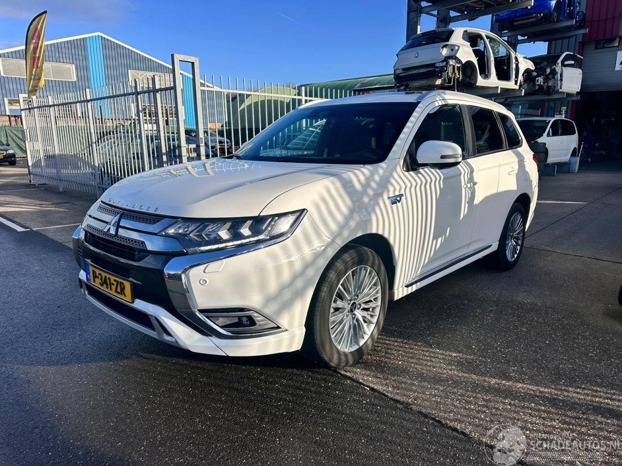 Mitsubishi Outlander 2.4 PHEV S-Edition