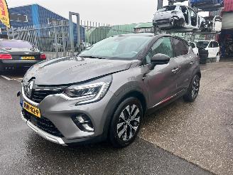 Schadeauto Renault Captur 1.6 E-TECH FULL HYBRID 145 TECHNO 2024/3