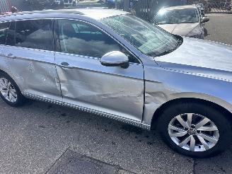 Volkswagen Passat 1.6 TDI / DSG picture 15