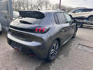 Peugeot 208 1.2 AUTOMAAT picture 4