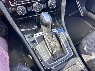 Volkswagen Golf 1.0 TSI / DSG / PANO / picture 13