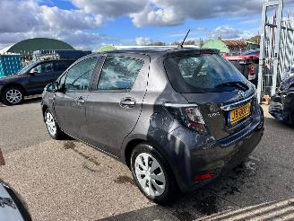 Toyota Yaris 1.5 FULL HYBRIDE picture 6