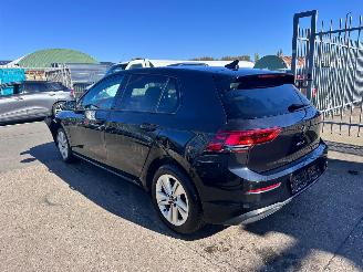 Volkswagen Golf 1.5 e-TSI / DSG / picture 6