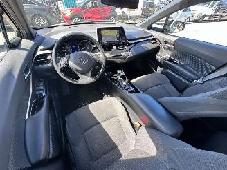 Toyota CH-R 1.8 HYRBIDE picture 7