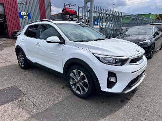 Kia Stonic 1.0 AUTOMAAT / picture 3