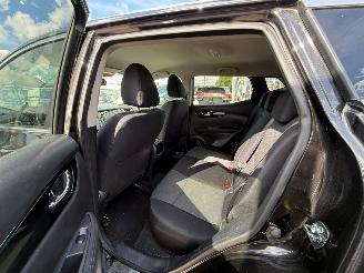 Nissan Qashqai 1.2 N-VISION picture 8