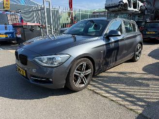 Coche accidentado BMW 1-serie 116D EDE HIGH EXECUTIVE 2014/1