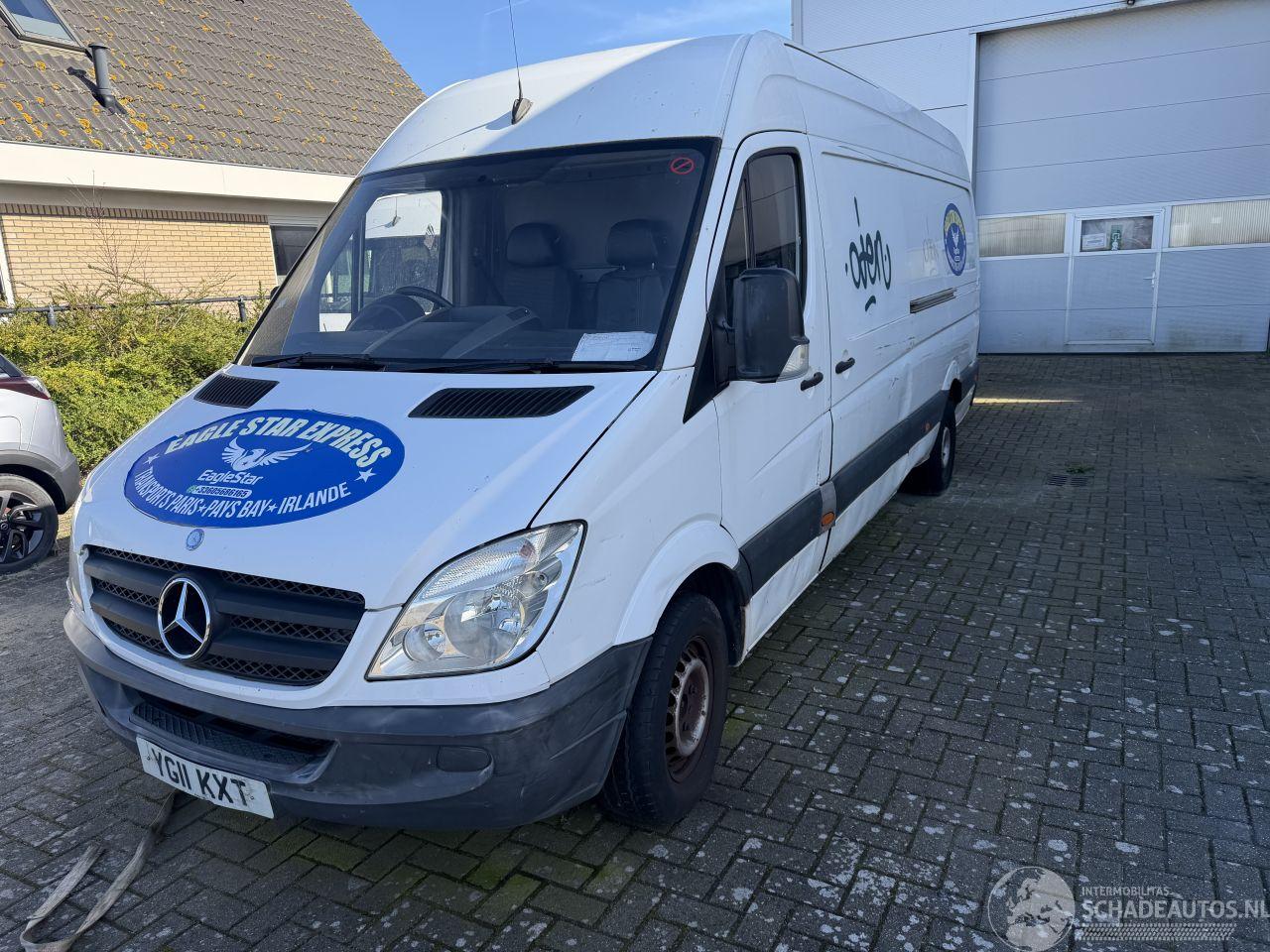 Mercedes Sprinter 313 CDI ENGELS GEEN KENTEKEN