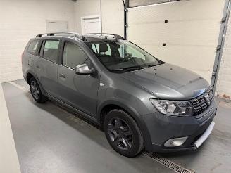 škoda osobní automobily Dacia Logan // NUR 85000 KM // 2017/6