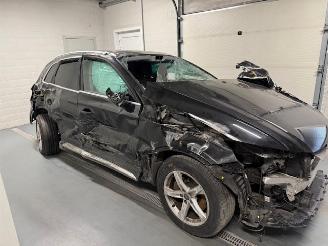 uszkodzony samochody osobowe Audi Q5 AUTOMATIC 2020/9