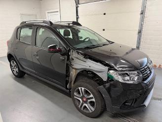 Coche accidentado Dacia Sandero // ONLY 39000 KM // 2019/10