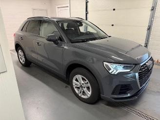 Schadeauto Audi Q3  2023/12