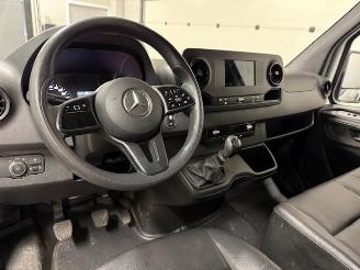 Mercedes Sprinter  picture 9