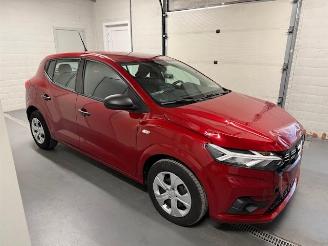 uszkodzony samochody osobowe Dacia Sandero  2023/10