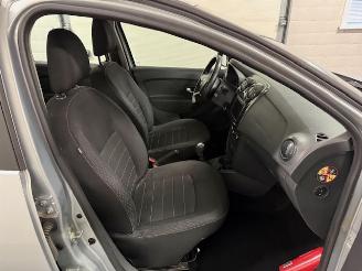 Dacia Logan  picture 10