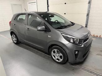 Vaurioauto  passenger cars Kia Picanto  2022/5