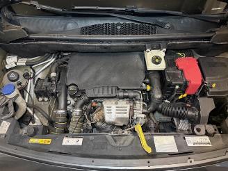 Peugeot Partner Tepee  picture 17