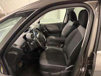 Citroën C4-picasso  picture 9