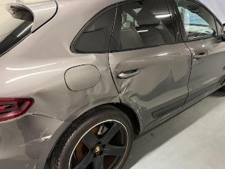 Porsche Macan  picture 8