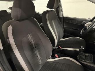 Hyundai I-10  picture 11