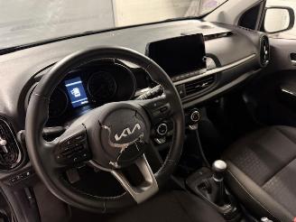 Kia Picanto  picture 10