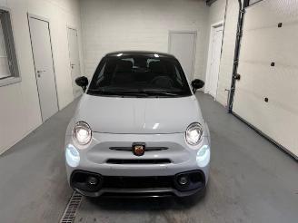 Abarth 595 COMPETIZIONE CARBON picture 2