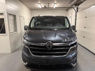 Renault Trafic  picture 2