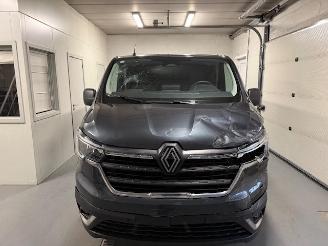 Renault Trafic  picture 2