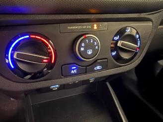 Hyundai I-10  picture 15