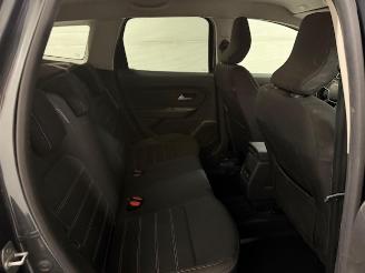 Dacia Duster // NUR 27000 KM // picture 15