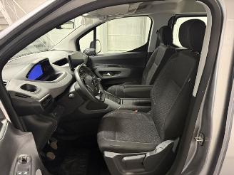 Peugeot Rifter  picture 9