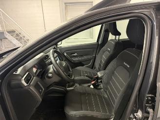 Dacia Duster  picture 8