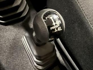 Suzuki Jimny  picture 13