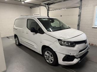 Schadeauto Toyota ProAce  2023/6