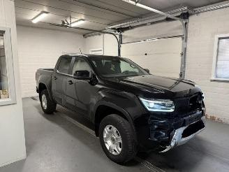 damaged passenger cars Volkswagen Amarok  2023/7