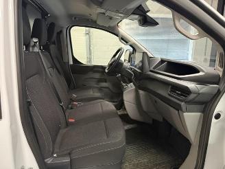 Ford Transit  picture 12