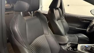 Toyota Rav-4  picture 11