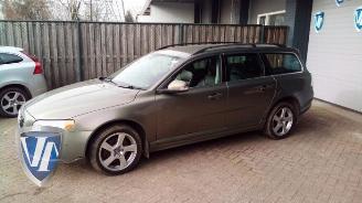 Vrakbiler auto Volvo V-70 V70 (BW), Combi, 2007 / 2016 2.0 D3 20V 2011/1