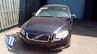Salvage car Volvo S-80 S80 (AR/AS), Sedan, 2006 / 2016 2.4 D 20V 2008/10