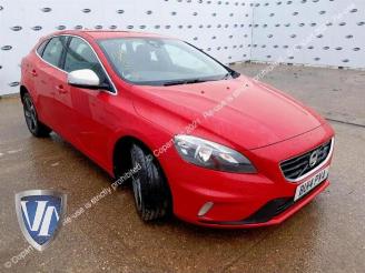 Démontage voiture Volvo V-40 V40 (MV), Hatchback 5-drs, 2012 / 2019 2.0 D3 20V 2014/6