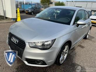 Uttjänta bilar auto Audi A1 A1 (8X1/8XK), Hatchback 3-drs, 2010 / 2018 1.2 TFSI 2011/1