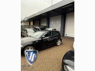 BMW 1-serie 1 serie (E81), Hatchback 3-drs, 2006 / 2012 116i 2.0 16V picture 2