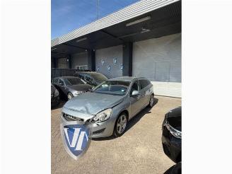 Volvo V-60 V60 I (FW/GW), Combi, 2010 / 2018 1.6 T3 16V picture 2