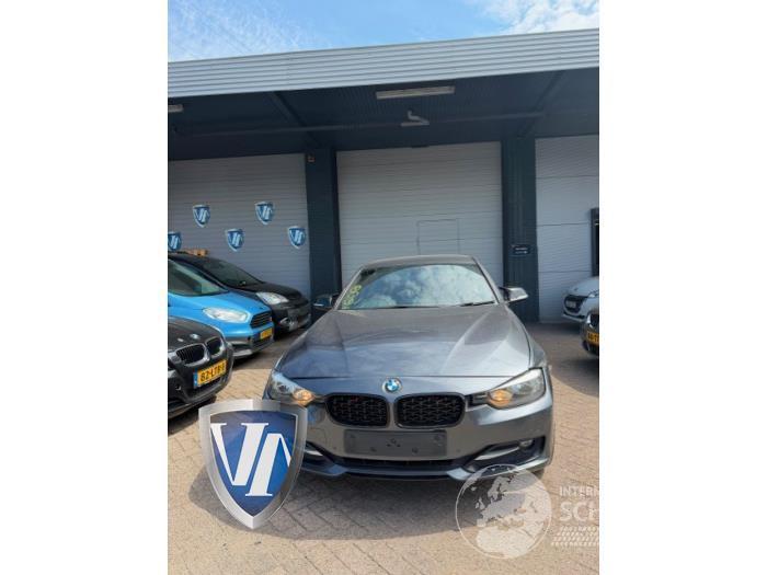 BMW 3-serie 3 serie (F30), Sedan, 2011 / 2018 320d xDrive 2.0 16V