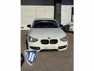 Vrakbiler auto BMW 1-serie 1 serie (F20), Hatchback 5-drs, 2011 / 2019 116i 1.6 16V 2012/7