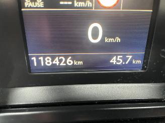 Peugeot 308 1.2 96kw picture 18